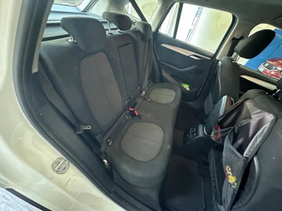 BMW X1 sDrive18d Business (12)