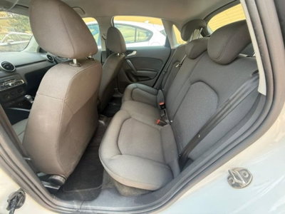 Audi A1 Sportback 1.4 TDI Admired (10)