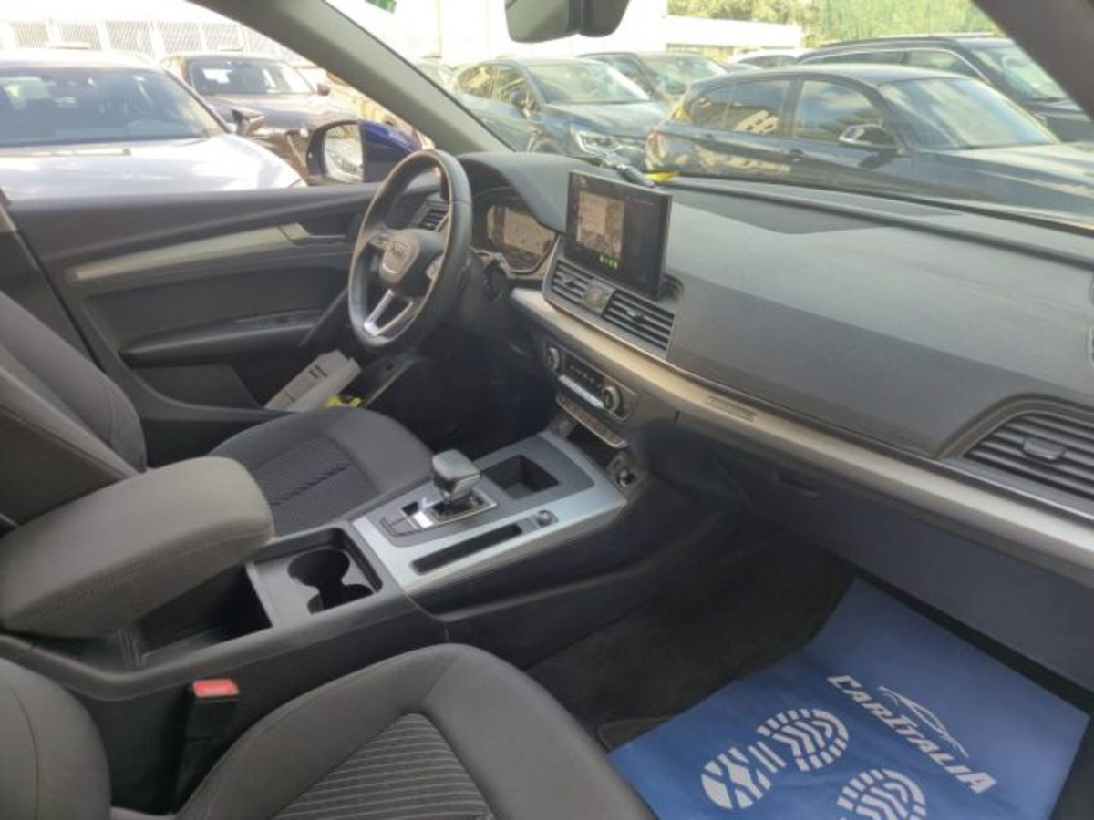 Audi Q5 40 TDI 204 CV quattro S tronic Business (9)