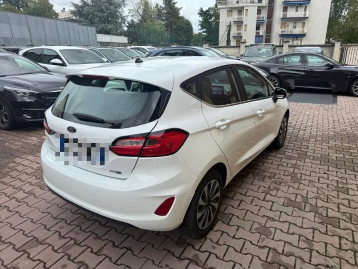 Ford Fiesta 1.0 Ecoboost Hybrid 125 CV DCT 5 porte Titanium (6)