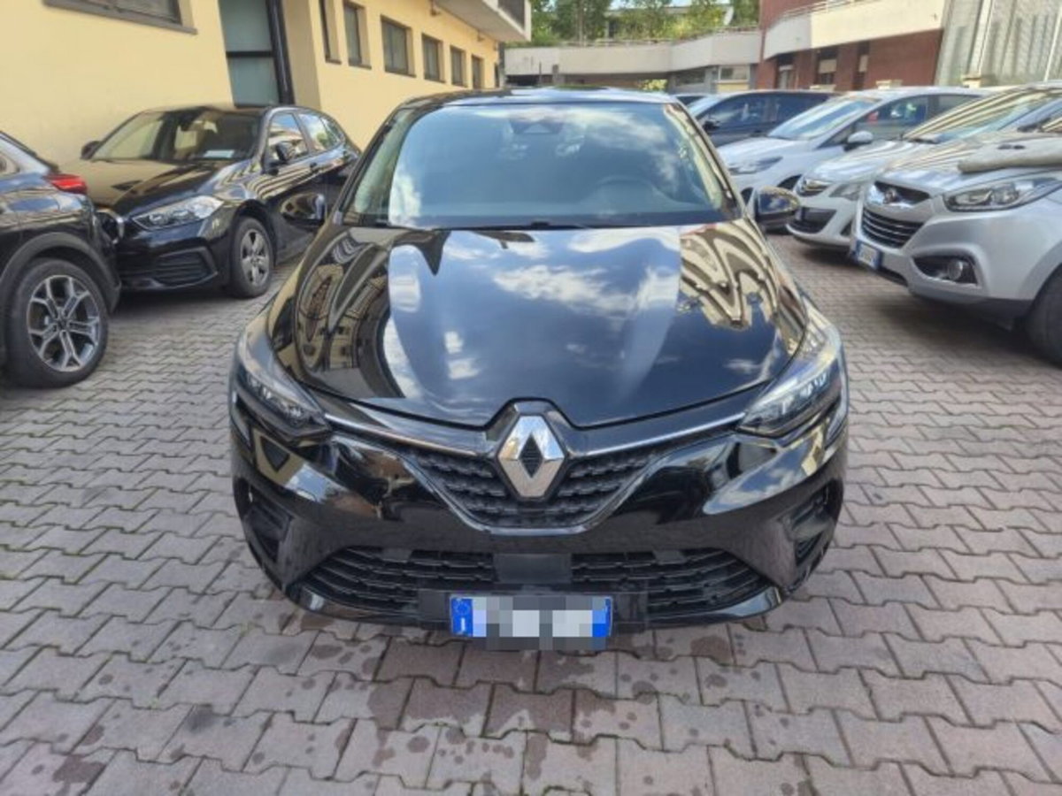 Renault Clio Full Hybrid E-Tech 140 CV 5 porte Business (2)