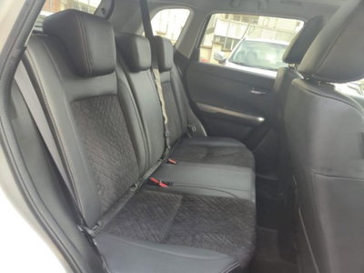 Suzuki Vitara 1.4 Hybrid Starview (12)