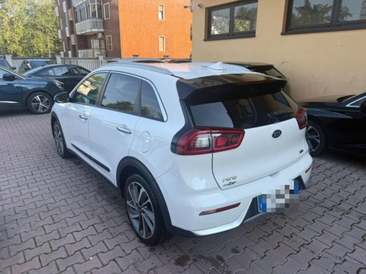 Kia Niro 1.6 GDi DCT HEV Style (6)