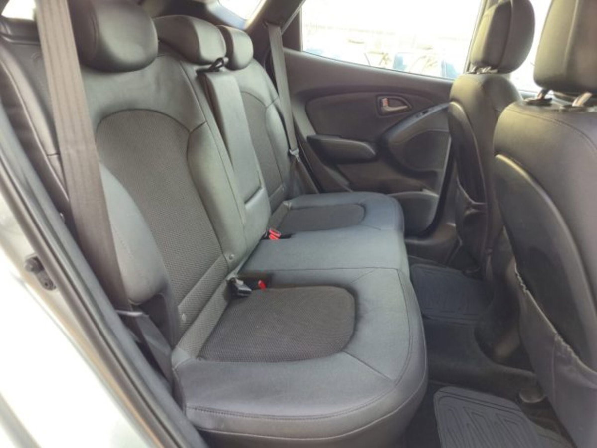 Hyundai ix35 1.6 GDI 16V 2WD Classic (12)