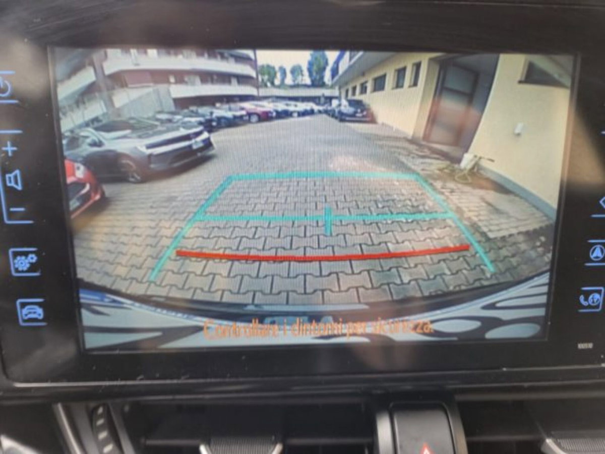 Toyota Toyota C-HR 1.8 Hybrid E-CVT Black Edition (14)