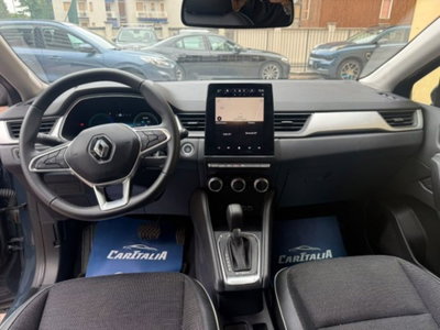 Renault Captur Plug-in Hybrid E-Tech 160 CV Techno (10)