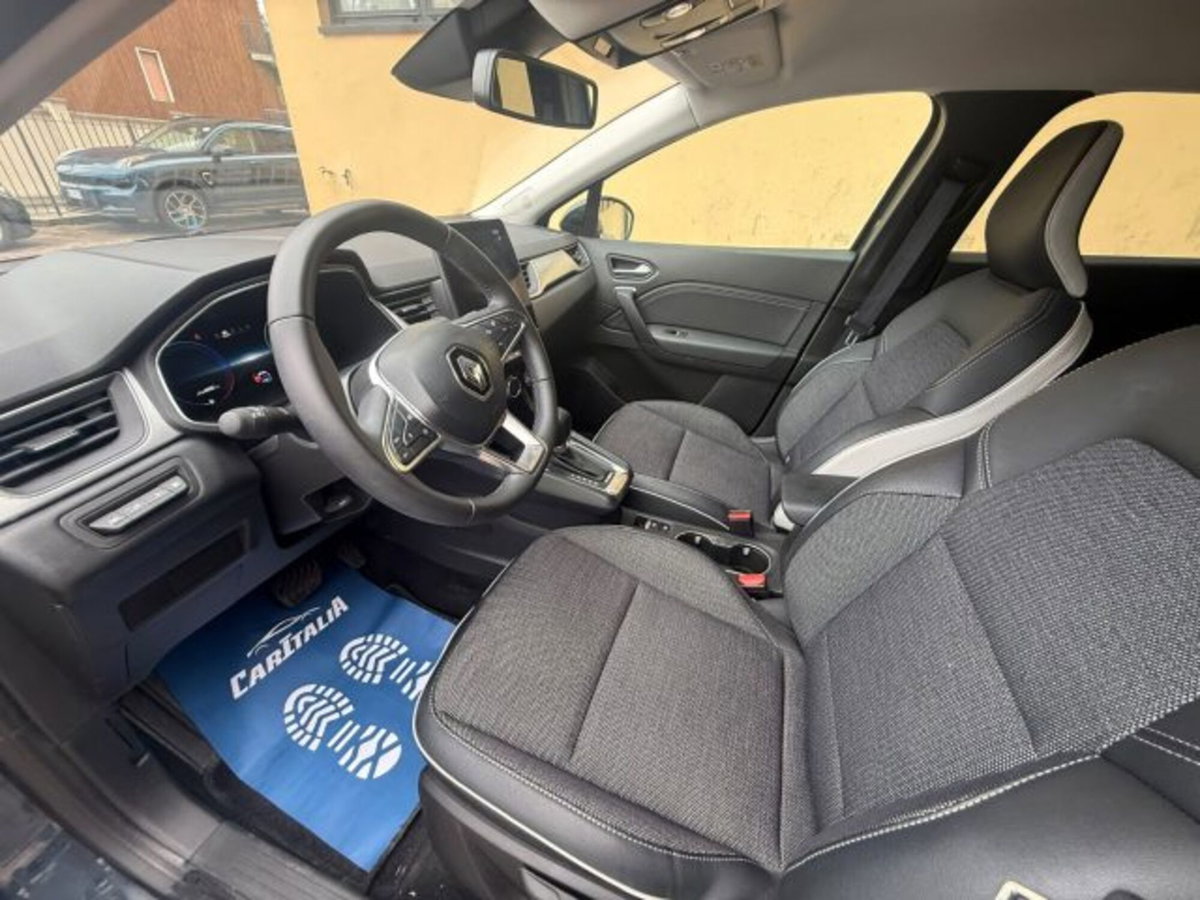 Renault Captur Plug-in Hybrid E-Tech 160 CV Techno (7)