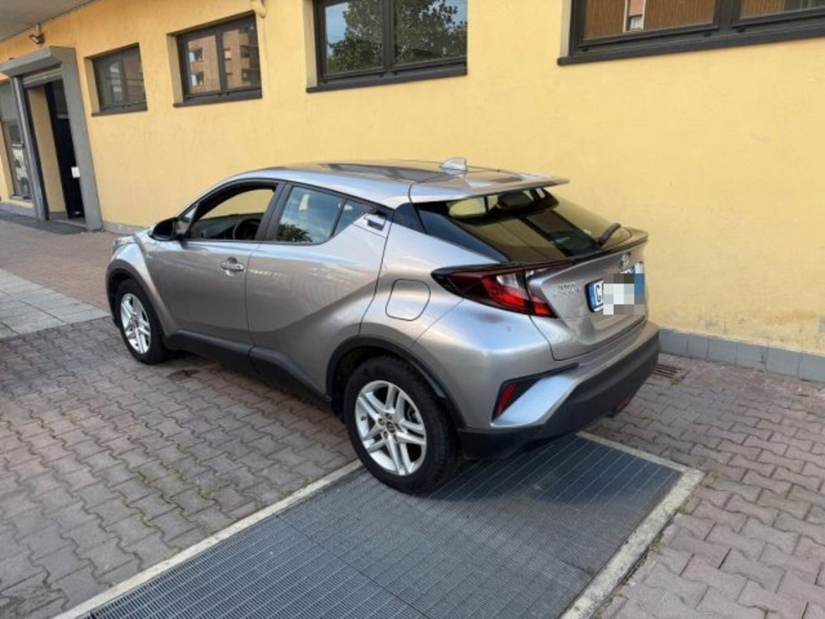 Toyota Toyota C-HR 1.8 Hybrid E-CVT Trend (4)