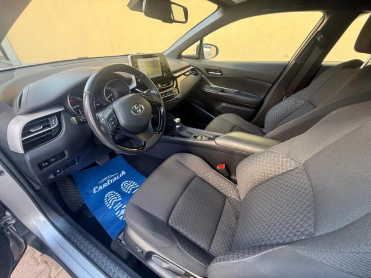 Toyota Toyota C-HR 1.8 Hybrid E-CVT Trend (6)