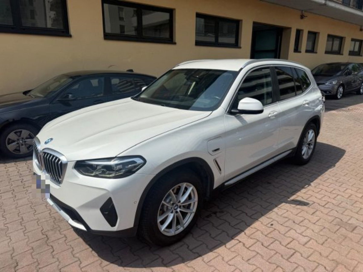 BMW X3 xDrive30e