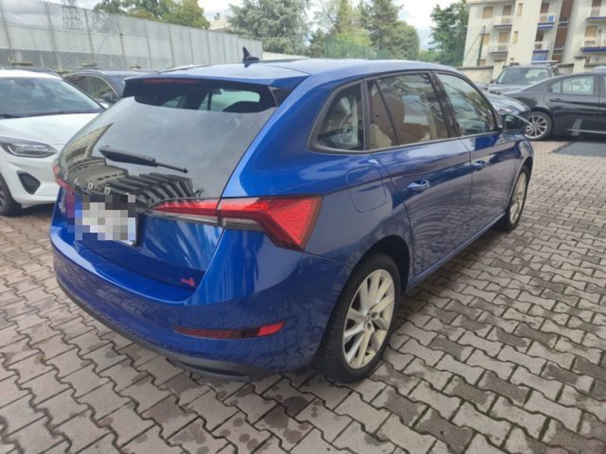 Skoda Scala 1.0 TSI 110 CV DSG Style (4)