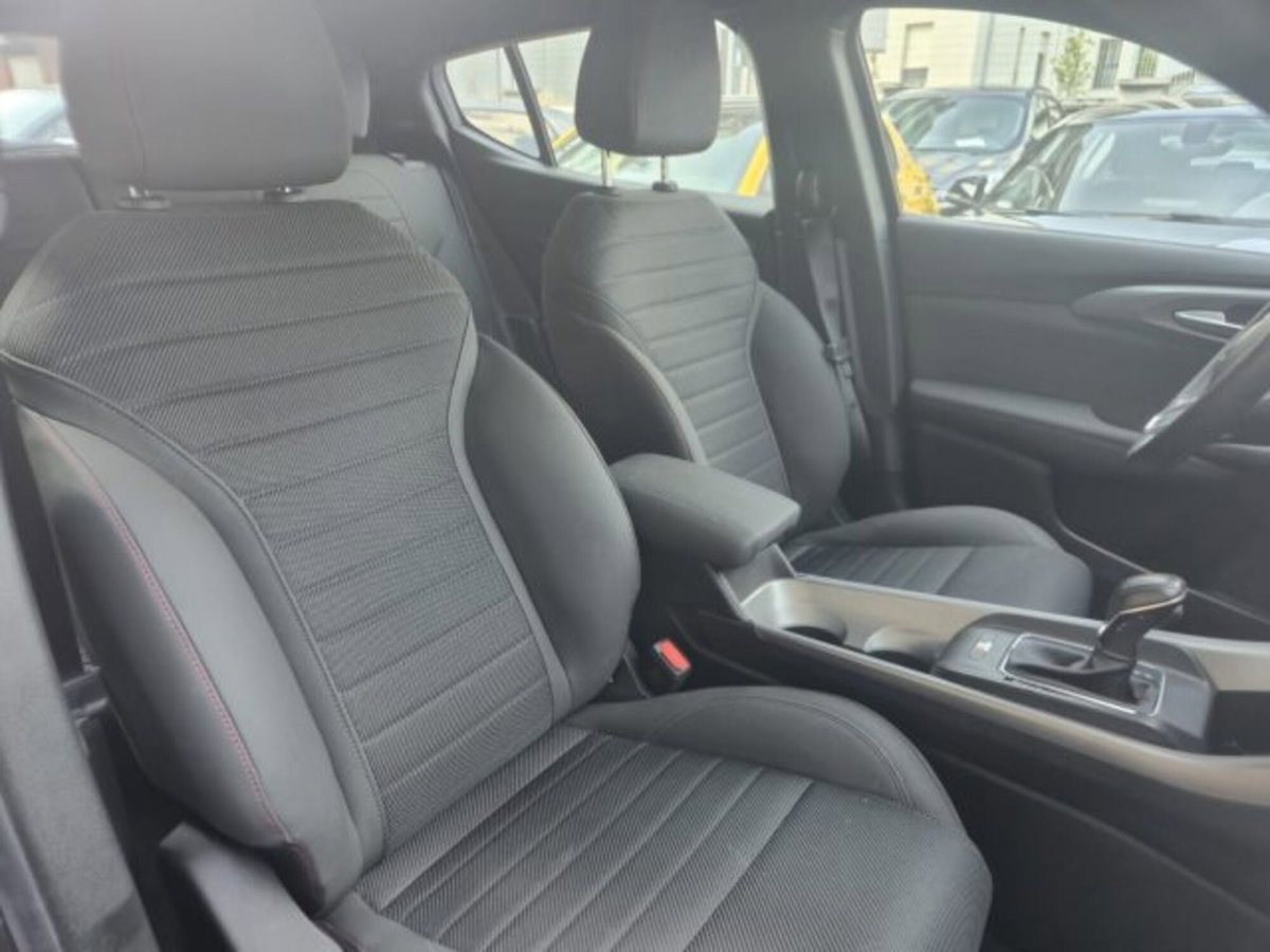 Alfa Romeo Tonale 1.5 hybrid Sprint 130cv tct7 (10)