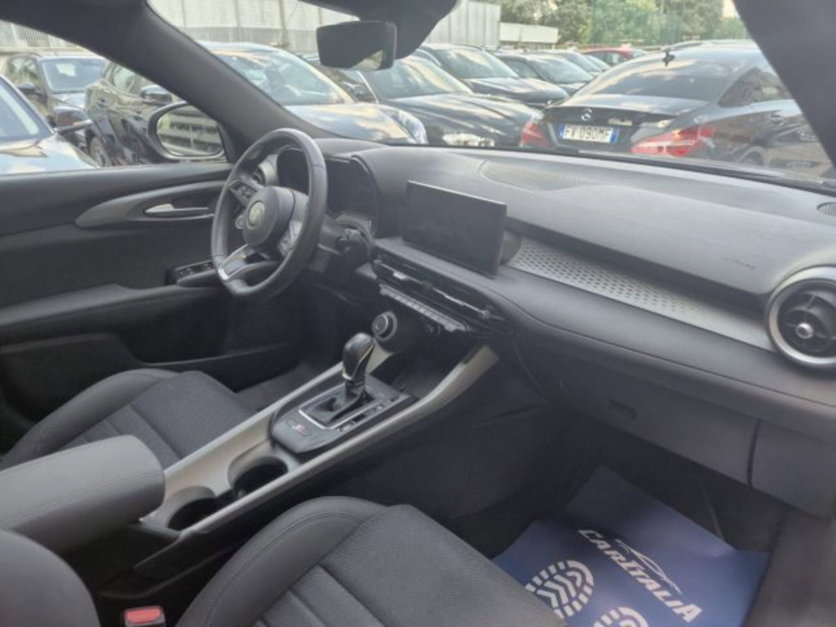 Alfa Romeo Tonale 1.5 hybrid Sprint 130cv tct7 (11)