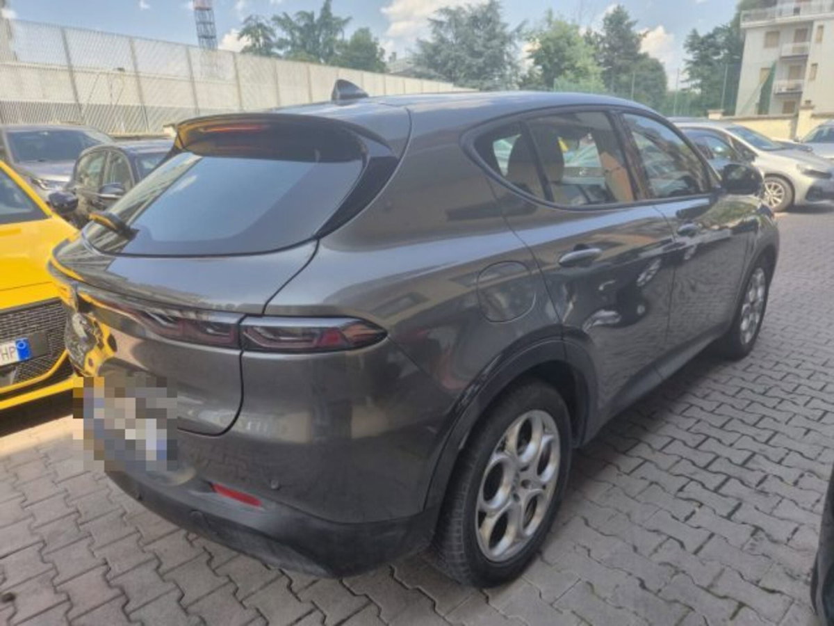 Alfa Romeo Tonale 1.5 hybrid Sprint 130cv tct7 (4)