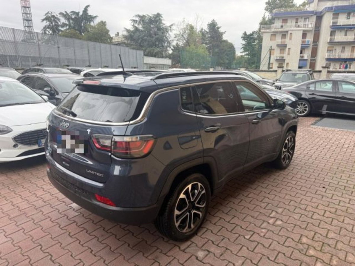 Jeep Compass 1.3 T4 190CV PHEV AT6 4xe Limited (3)