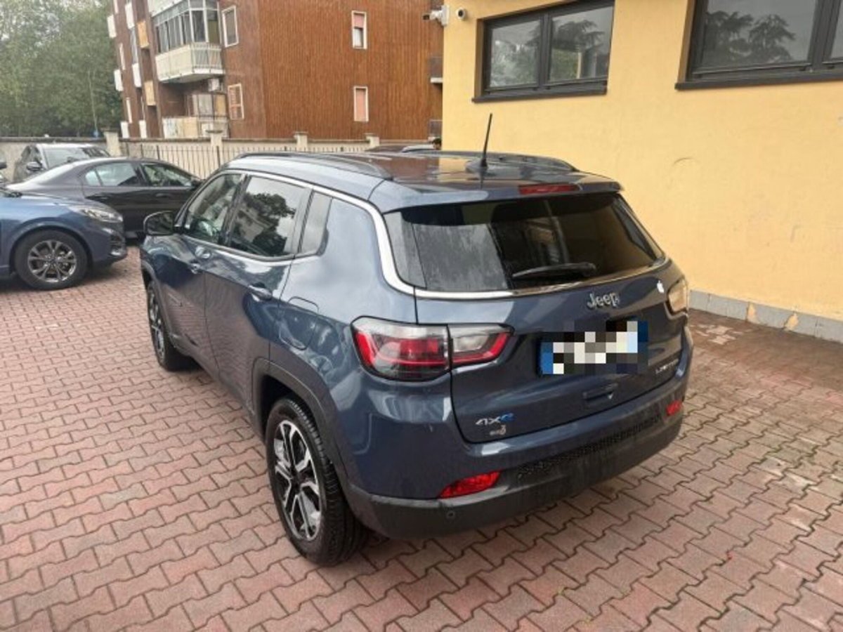 Jeep Compass 1.3 T4 190CV PHEV AT6 4xe Limited (5)