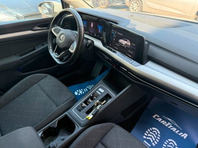 Volkswagen Golf Variant 2.0 TDI SCR DSG Life (11)