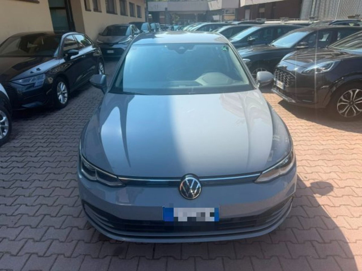 Volkswagen Golf Variant 2.0 TDI SCR DSG Life (2)