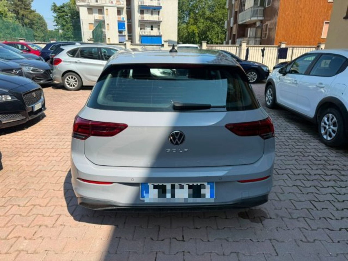 Volkswagen Golf Variant 2.0 TDI SCR DSG Life (5)