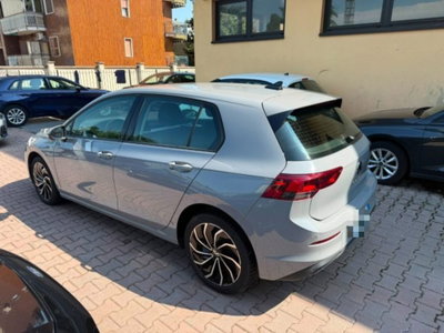 Volkswagen Golf Variant 2.0 TDI SCR DSG Life (6)