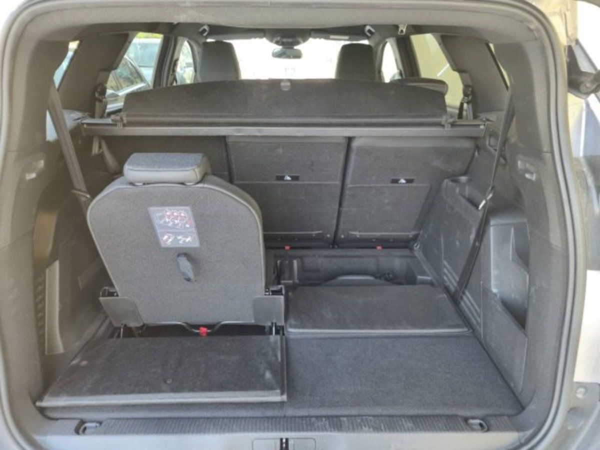 Peugeot 5008 1.5 bluehdi Allure Pack s&s 130cv eat8 (13)