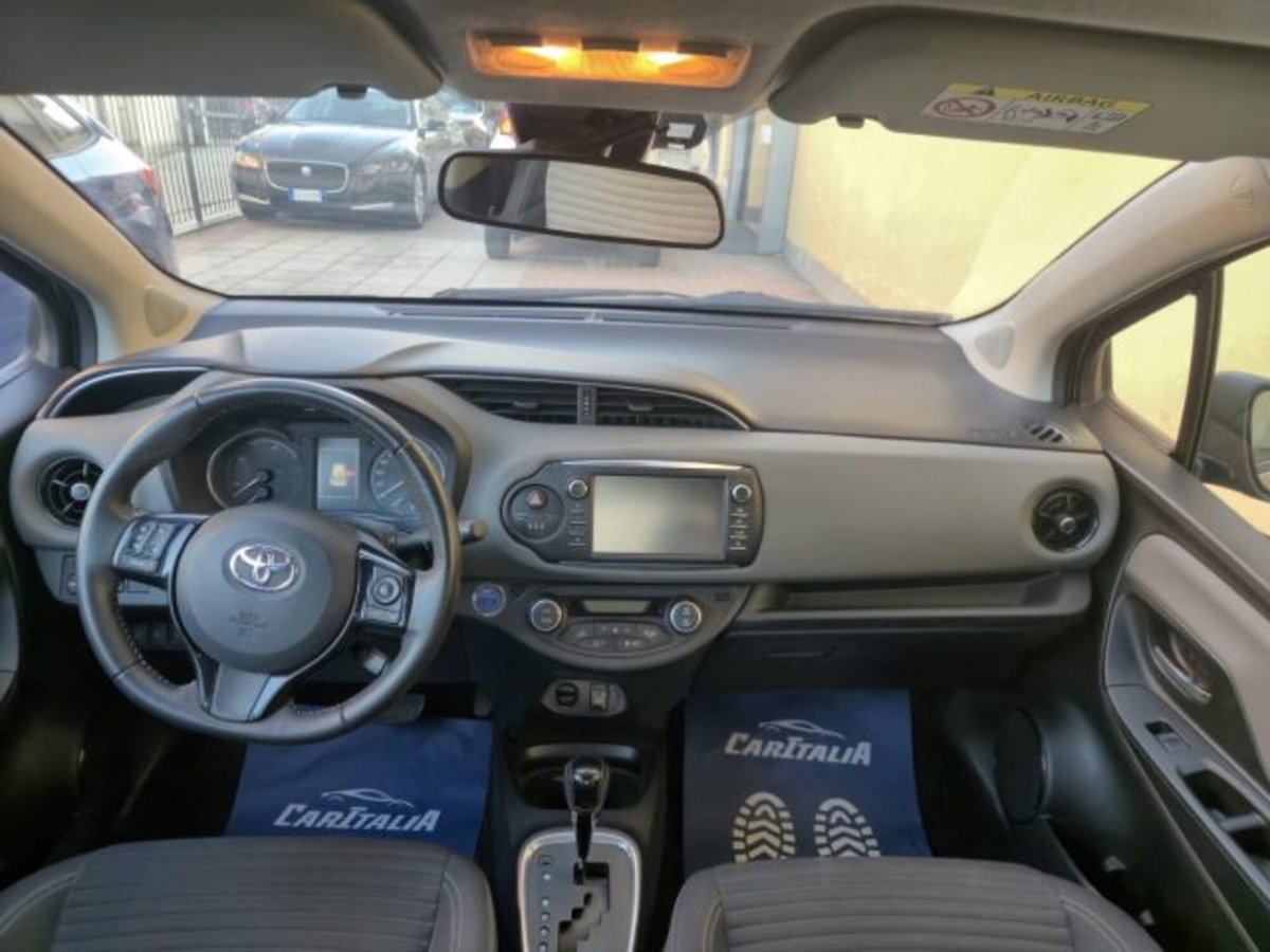Toyota Yaris 1.5 Hybrid 5 porte Active (11)