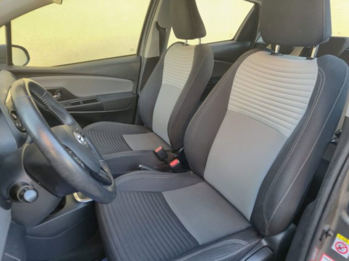 Toyota Yaris 1.5 Hybrid 5 porte Active (7)