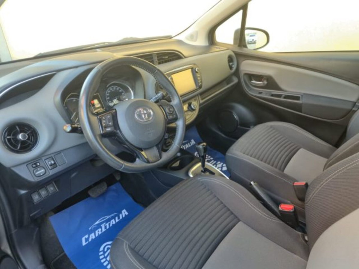 Toyota Yaris 1.5 Hybrid 5 porte Active (8)