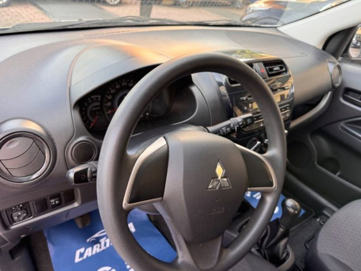 Mitsubishi Space Star 1.0 Invite (12)