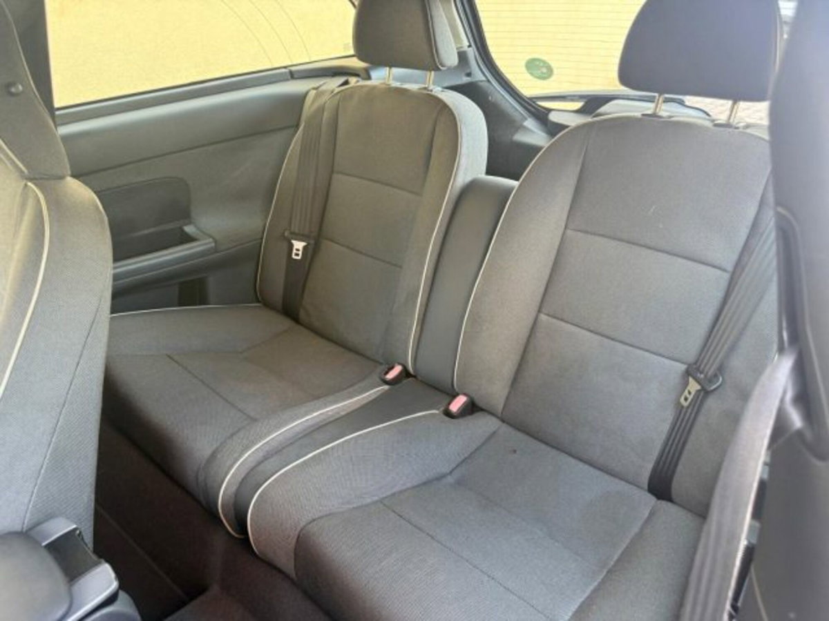 Volvo C30 1.6 D Kinetic (11)