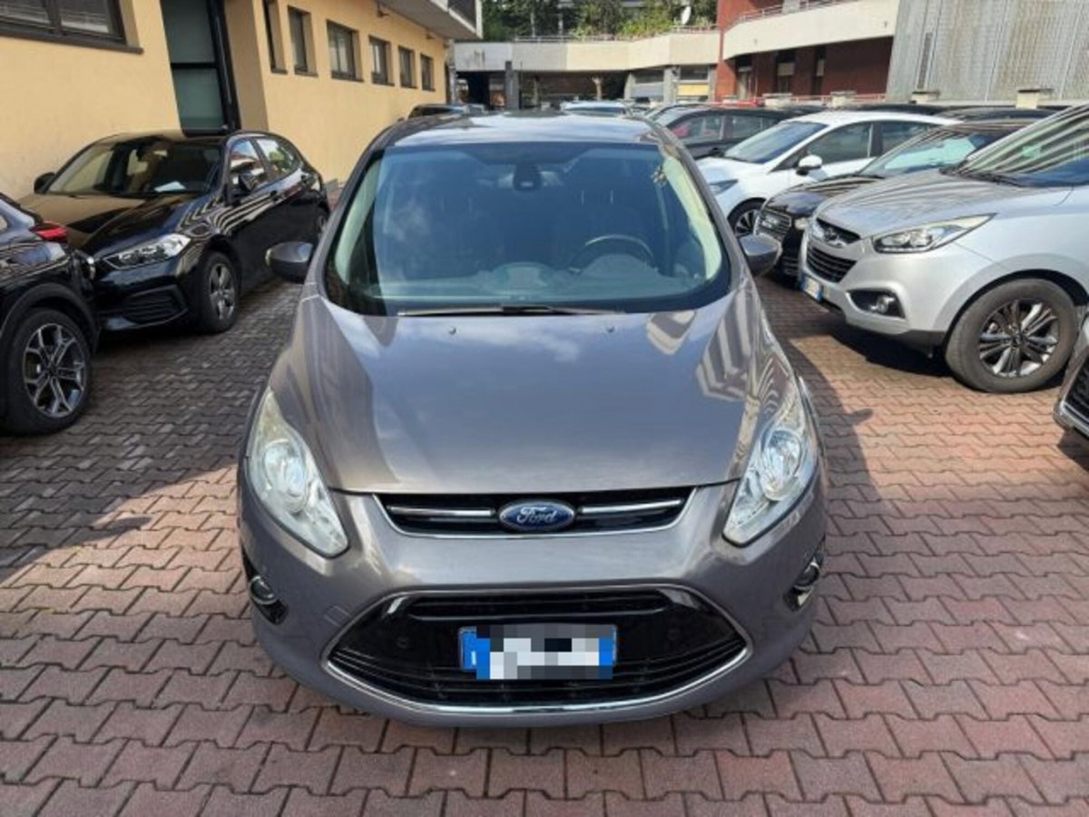 Ford C-Max 1.6 TDCi 95CV Titanium (2)
