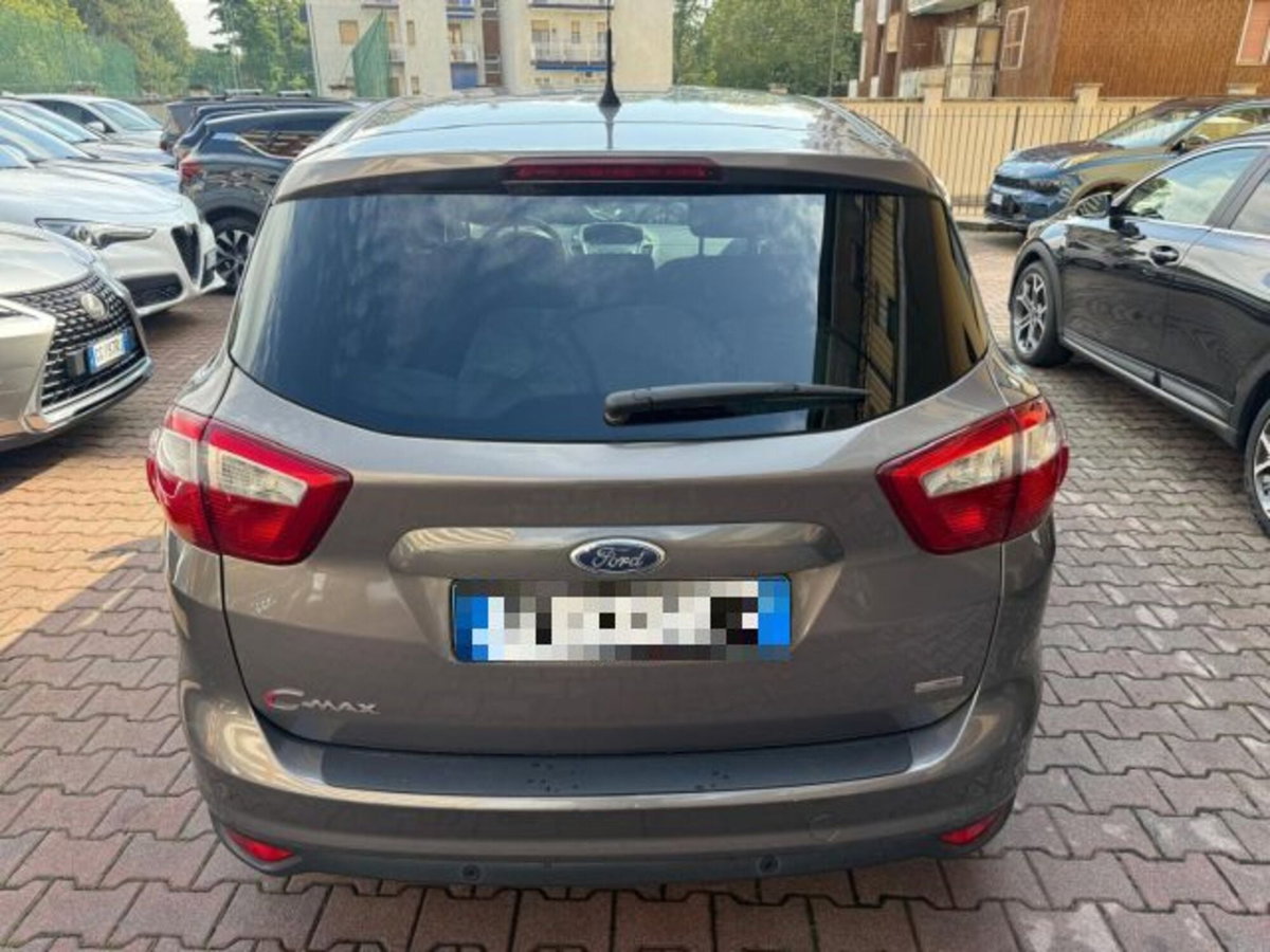 Ford C-Max 1.6 TDCi 95CV Titanium (5)
