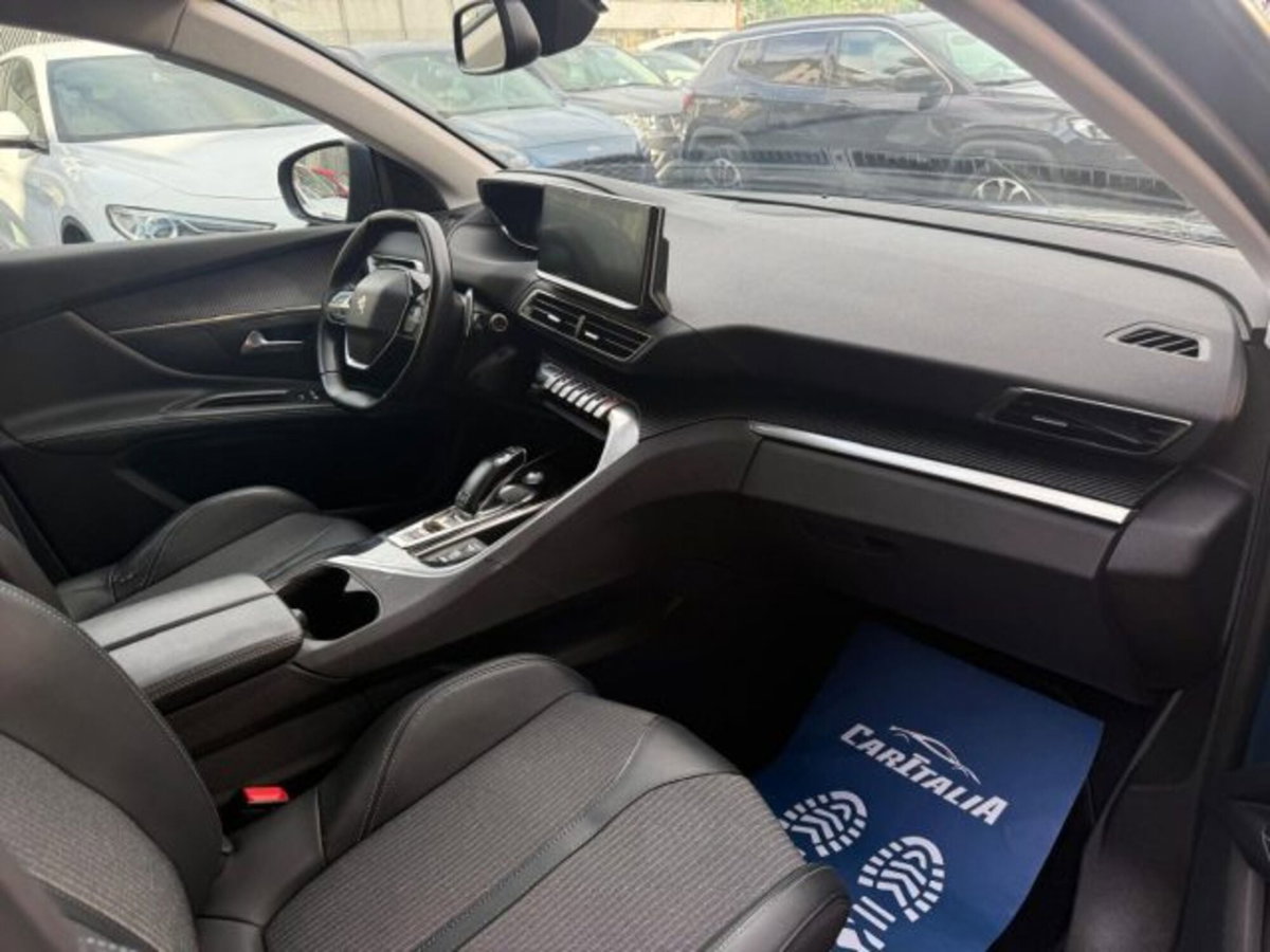 Peugeot 5008 BlueHDi 130 S&S EAT8 Allure (8)