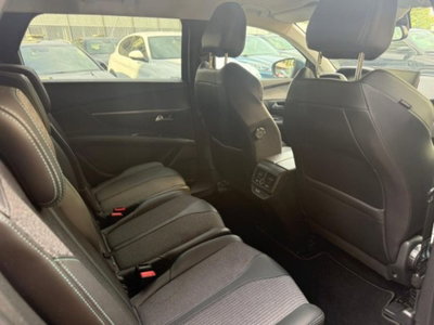 Peugeot 5008 BlueHDi 130 S&S EAT8 Allure (9)
