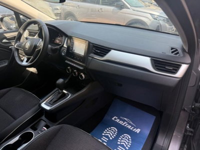 Renault Captur Plug-in Hybrid E-Tech 160 CV Techno (9)