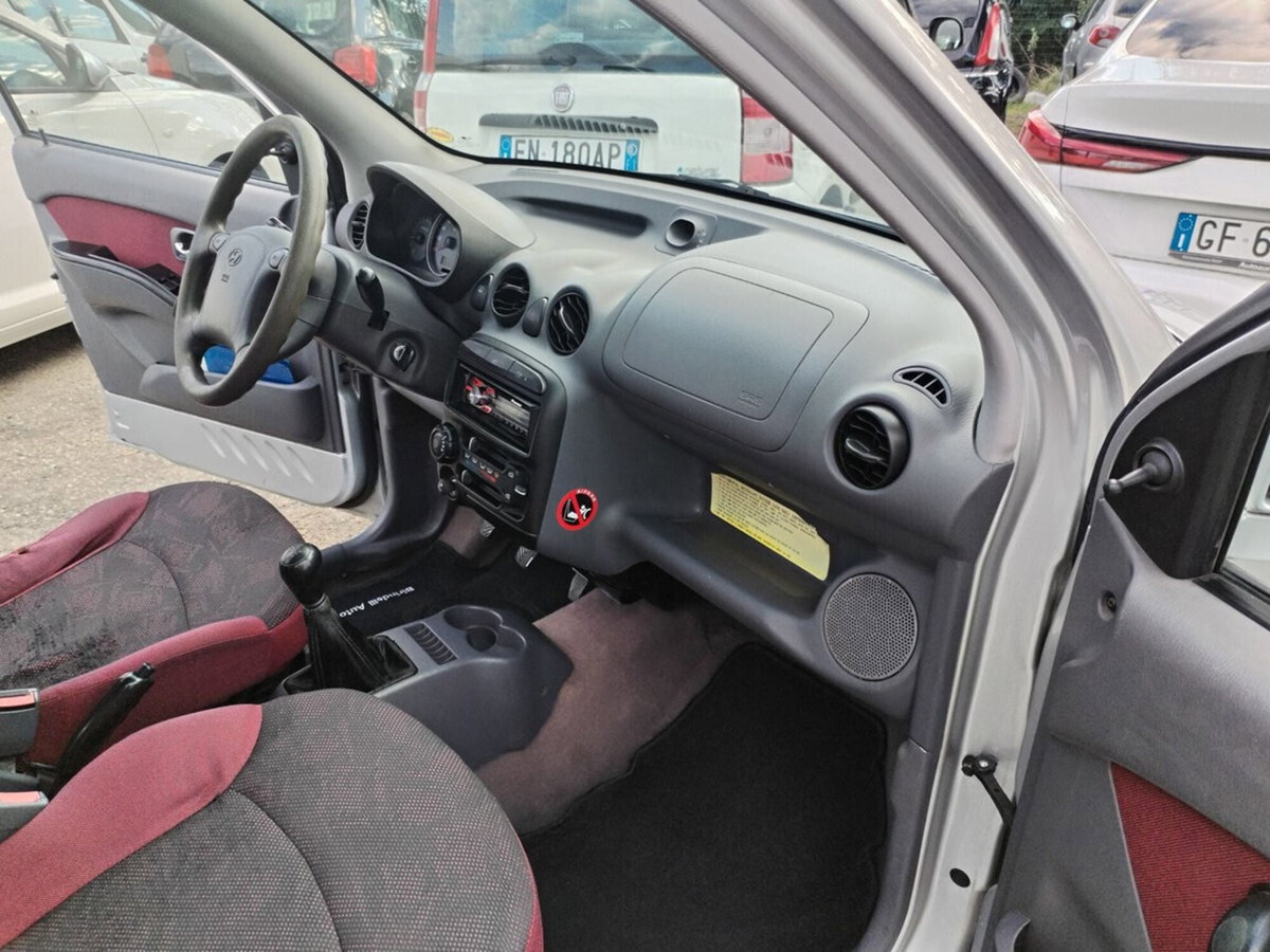 Hyundai Atos 1.1 12V Active (18)