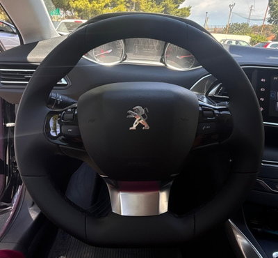 Peugeot 308 BlueHDi 120 S&S Allure (16)