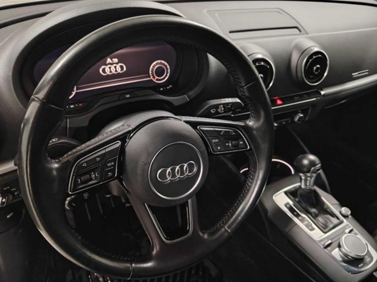 Audi A3 Sportback 30 TDI S tronic Sport (4)