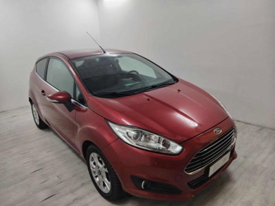 Ford Fiesta 1.5 TDCi 75CV 5 porte Titanium (2)