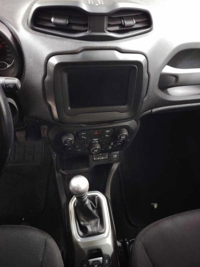 Jeep Renegade 1.0 T3 Longitude (8)