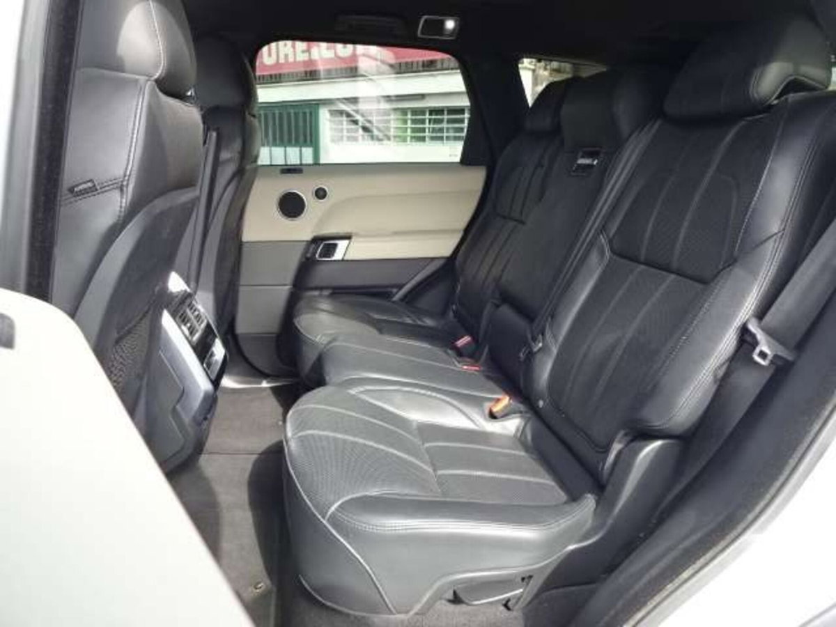 Land Rover Range Rover Sport 3.0 TDV6 HSE Dynamic (10)