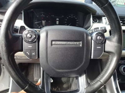 Land Rover Range Rover Sport 3.0 TDV6 HSE Dynamic (14)