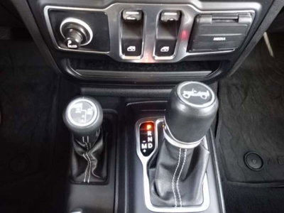 Jeep Wrangler 2.2 Mjt II Sahara (15)