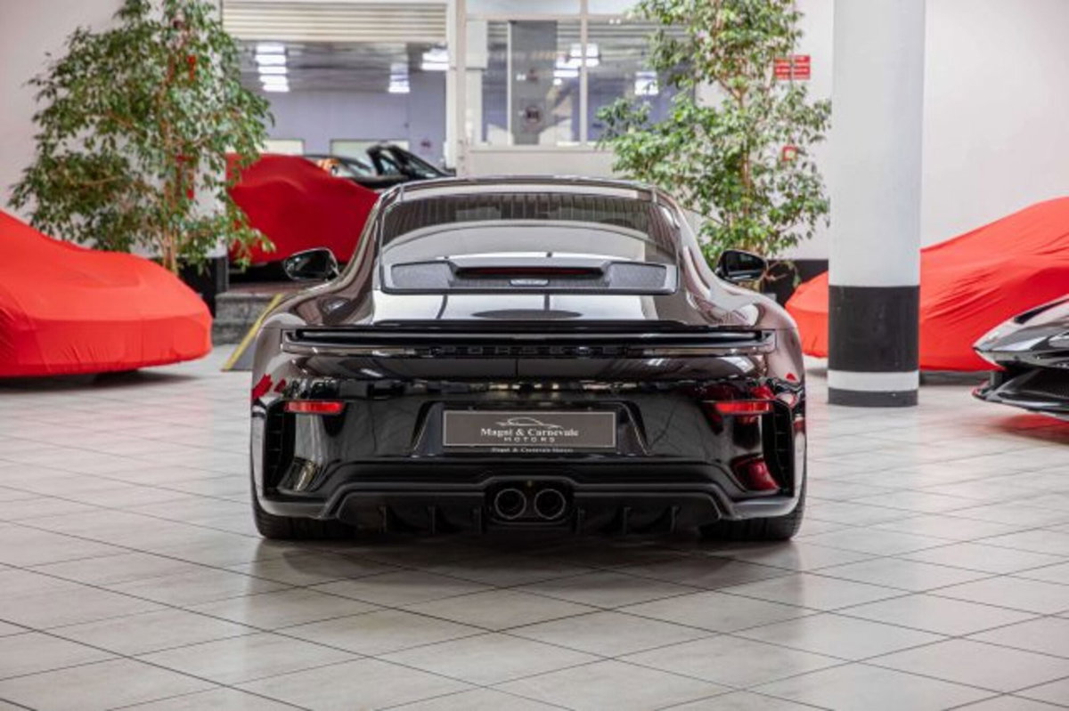 Porsche 911 Coupé 4.0 GT3 con pacchetto Touring (6)
