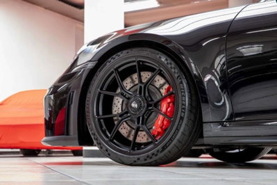Porsche 911 Coupé 4.0 GT3 con pacchetto Touring (8)
