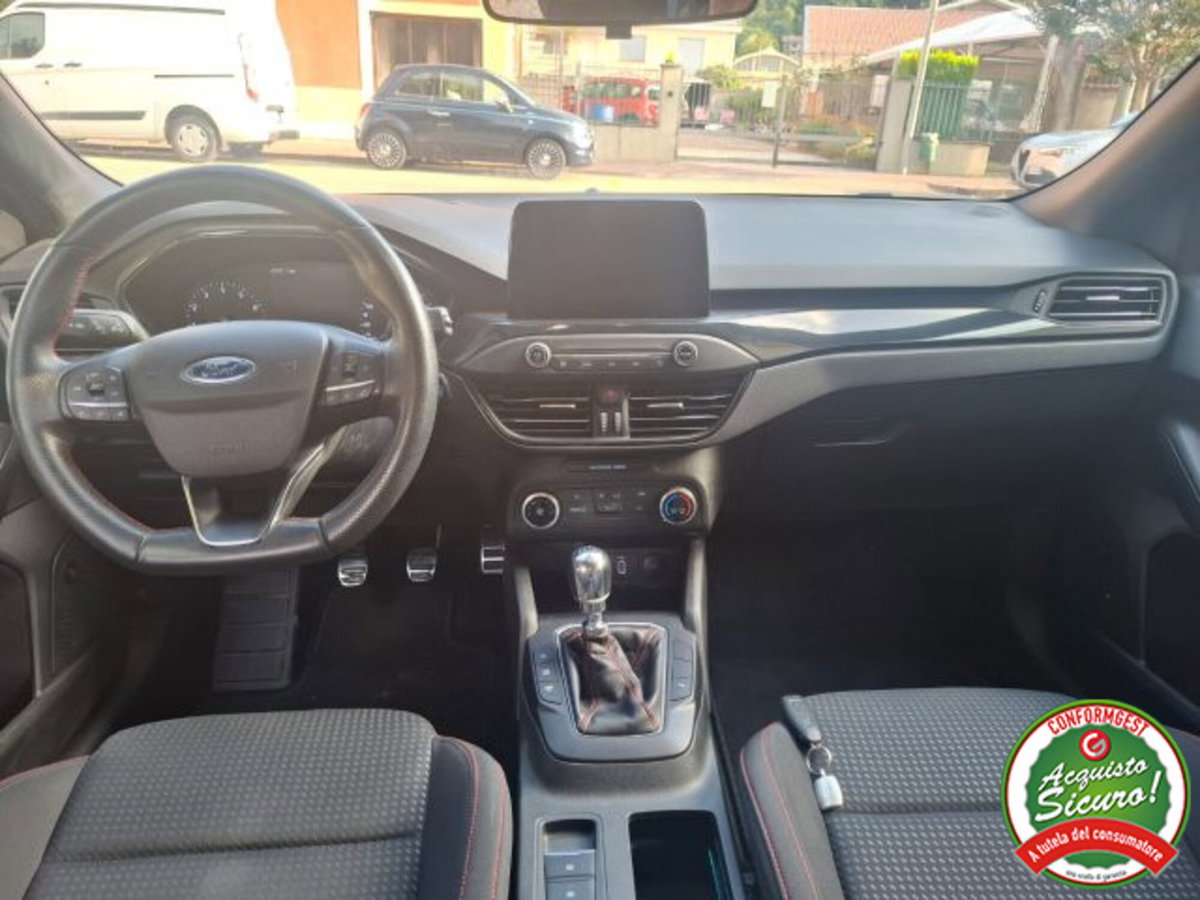 Ford Focus 1.0 EcoBoost 125 CV 5p. ST-Line (12)