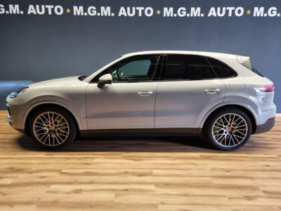 Porsche Cayenne 3.0 V6 Platinum Edition (2)