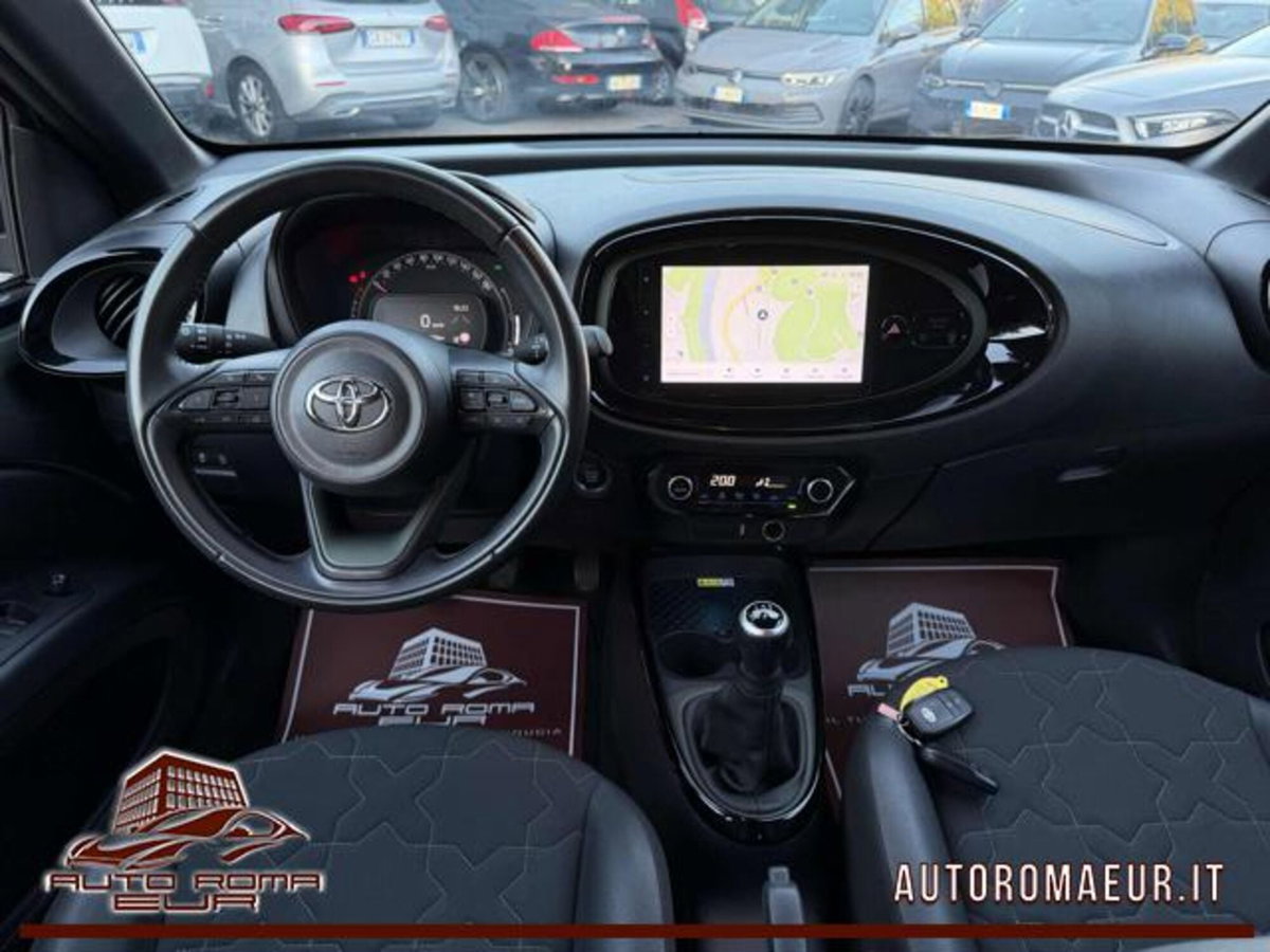 Toyota Aygo X 1.0 VVT-i 72 CV 5 porte Limited Air (14)
