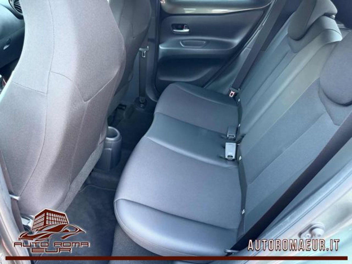 Toyota Aygo X 1.0 VVT-i 72 CV 5 porte Limited Air (17)