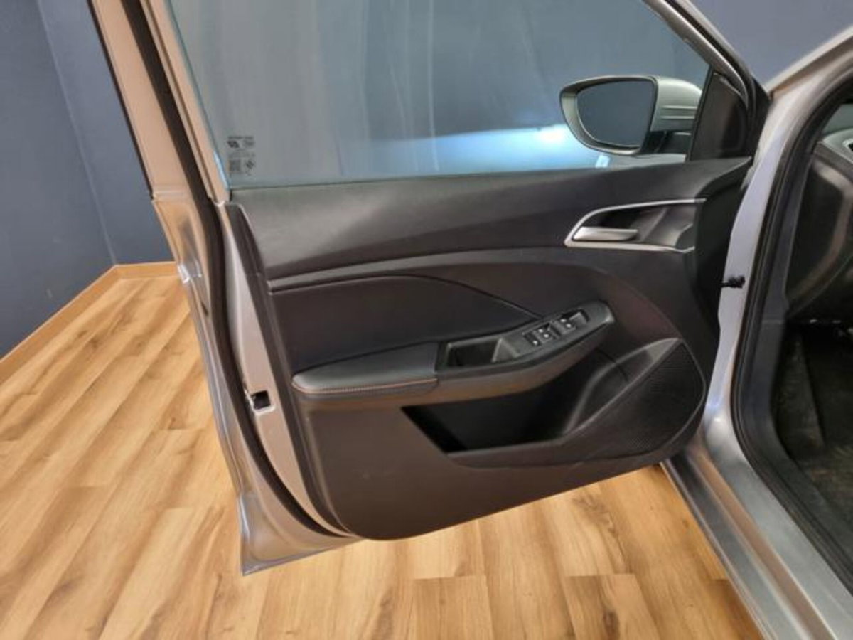 Mg MG3 1.5 hybrid+ Luxury auto (17)